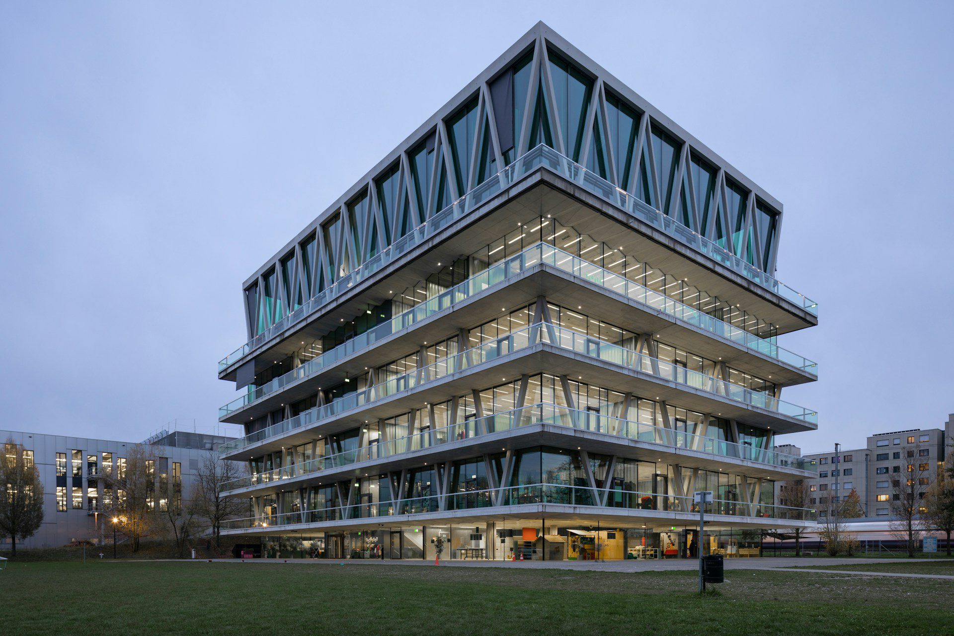 Measuring ROI with Yardi-Certified Virtuoso AI Agents