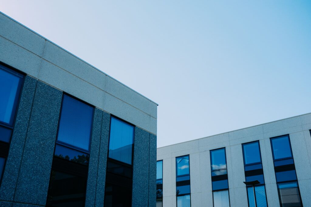 how to start a property management company