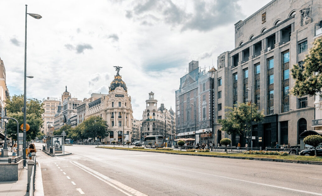 Yardi Voyager Reports providing insights to streamline property management operations and improve decision-making.